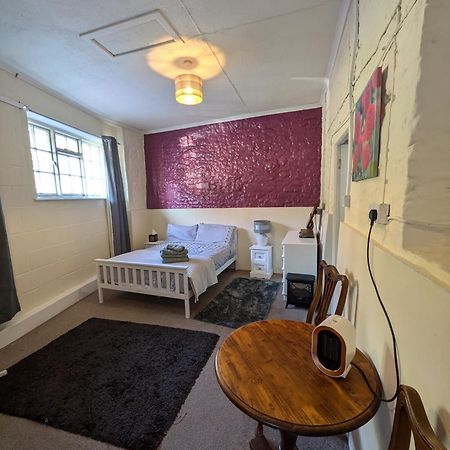 Little Brewers Escape To The Foot Of Gold Hill Dorset Apartment ชาฟท์สบรี ภายนอก รูปภาพ